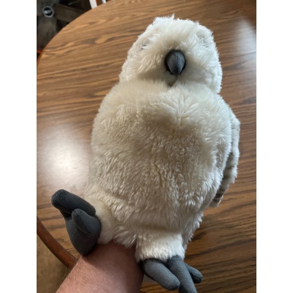 Harry Potter Universal Studios Hedwig 14” hand puppet - Picture 2 of 5